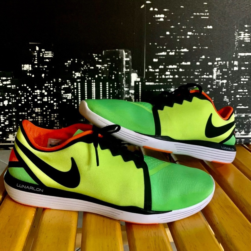 Nike Lunar Sculpt Neon running sneakers 9.5 NWOB
